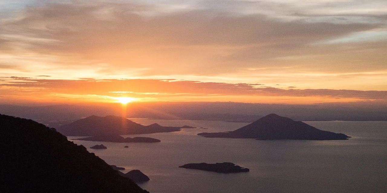 Gulf of Fonseca islands and volcanic silhouettes at sunset
