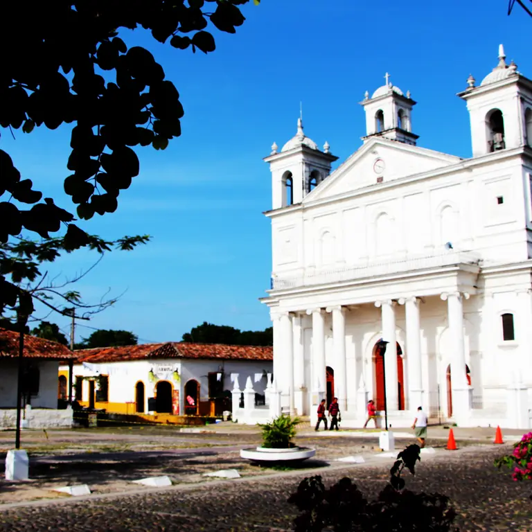 Santa Lucía Church in Suchitoto